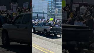 Pickup truck driver rolls coal on "No Kings" cult members in South Bend! #trucks #nokings #protest