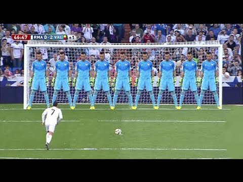20 IMPOSSIBLE MOMENTS IN FOOTBALL HISTORY