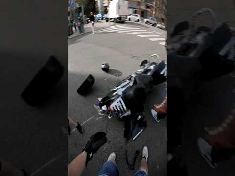 AYUDO en un ACCIDENTE de MOTO! La IMPORTANCIA del PAS! #motovlog #ACCIDENTE #MOTO #motos #pov