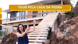 FIZ UMA CASA EM UMA PEDRA