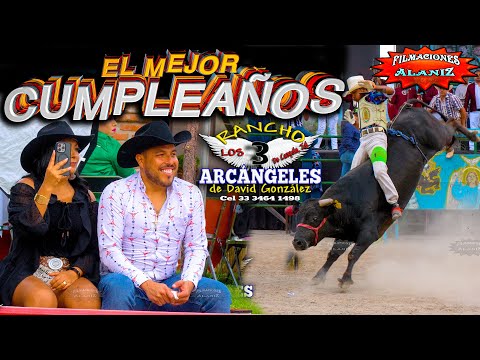 EL MEJOR CUMPLEAÑOS DEL MUNDO ES EL DE ISMAEL CON ESTE JARIPEO CON LOS TOROS DE RANCHO LOS 3 ARCÁNGE