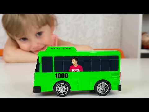 Alena and Pasha play with little Buses