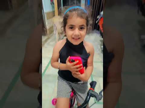 oye raju #divishasingh2020 #funny #comedyfilms #youtubeshorts #love #cutebaby #shorts