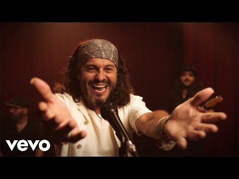 El Arrebato - Bailando En Pijama (Video Oficial)