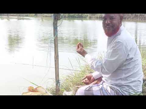 Trying of fish catching by an amateur angler 🎣