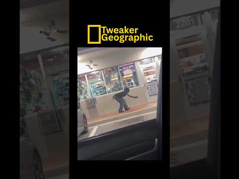 Tweaker Geographic Episode 103: “Crack-Flap”