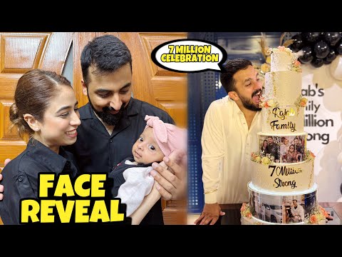 Finally Ayat Ka Face Reveal Kardiya ♥️ || Rajab Family Ki 7 Million Celebration Ki 😍