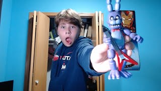 watching the fnaf movie at 3am