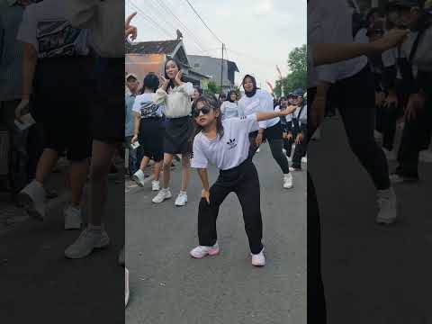 adik cantik dan lucu karnafal sentul  #karnafal #cover #djremix #dj  #jogetkarnafal
