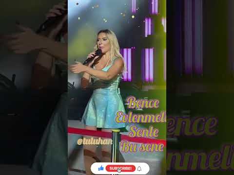 Hadise Bodrum Konseri bence evlenmeli senle bu sene #hadise #ytviral #konser #bodrum #shorts #fypシ