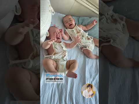 Làm gì tớ zậy #baby #cute #gachongthamchobe #cutebaby #babycute #funny #embe #newborn #babylove