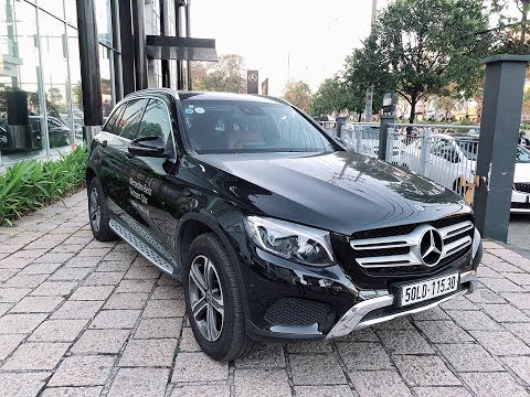 Bán xe mới giá rẻ Mercedes GLC250 đen 2018 chính hãng