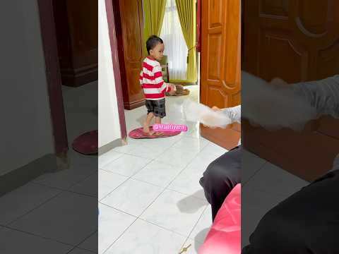 SI BOCIL NGADU KE MAMANYA #viralvideo #shorts