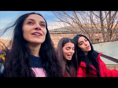 Trio Mandili- Isev shen mekvarebi (Still loving you)