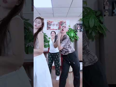 My sister's hilarious dance fiasco 😂 #funnydance