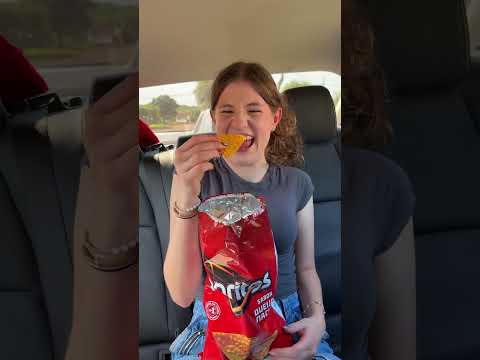 Ella quería comer Doritos 😱