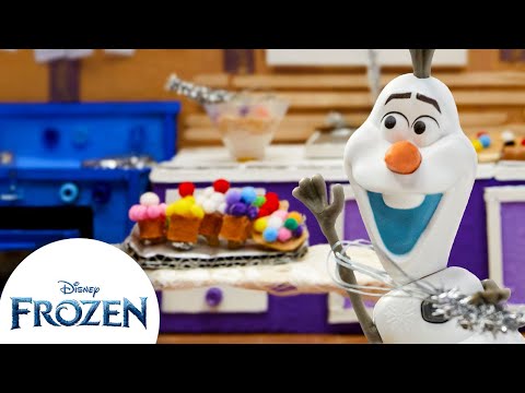 Olaf Gets A Job | Frozen Friends Club