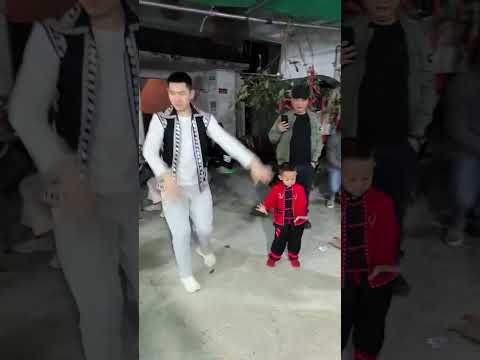 🤩🤩so cute baby boy 👏#dance #foryou #shorst #happydance #happydancing #yt #viralvideo