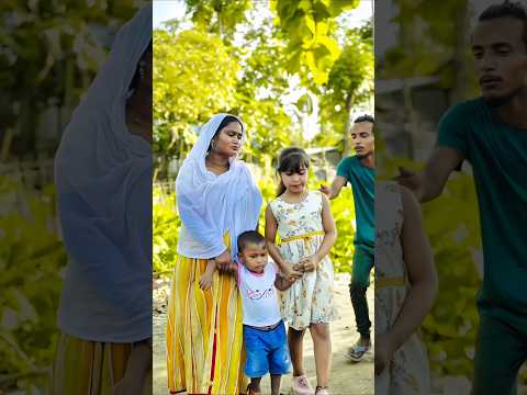 আম্মি আমারে একটা রাইখা ঘুরতে চলে গেলো 🔥🔥 @Anu twist #maa #funny #shorts #youtubeshorts #viralvideo