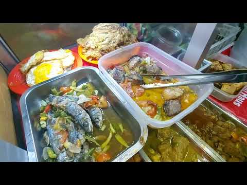 JUALANNYA DARI SORE SAMPAI JAM 8 PAGI DI DEPAN STASIUN KERETA PASAR SENEN !! INDONESIAN STREET FOOD