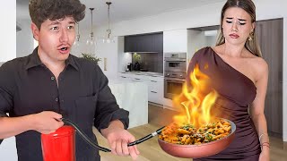 Miriana Era Sa Dea Foc la Bucatarie..