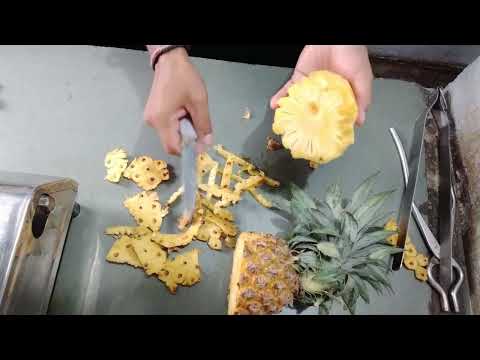 HOW TO CUT PINEAPPLE🍍 / how to cut pineapple🍍 Cutting Tequnic