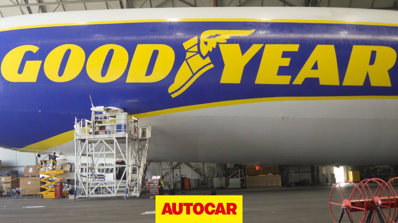 Autocar Christmas Road Test 2020 - Zeppelin airship 'The Goodyear Blimp'