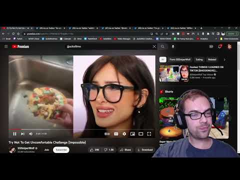 Sssniperwolf but every 10 seconds I read a tweet she sent me tonight