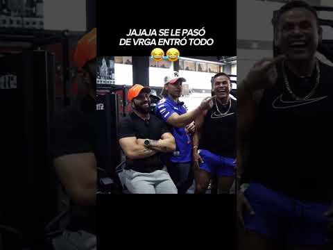 Le metió todos los dedos jajajaja #viral #ponchodenigris #konanbig #aldodenigris #fyp #parati