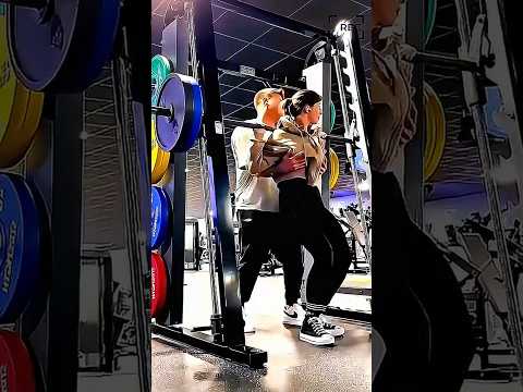 when working out🤫🤫#funny #funnyvideo #funnyvideos #shorts #shortvideo #prank #pranks #prankvideo