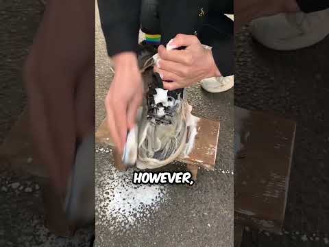 The Incredible Shoe Cleaning Foam 😮
