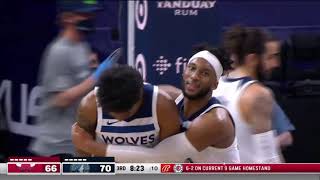 Jaden McDaniels Scary Fall