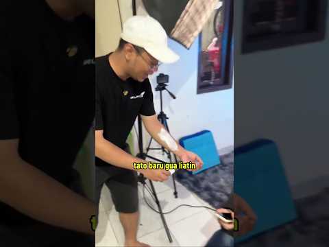 Pamer tato baru