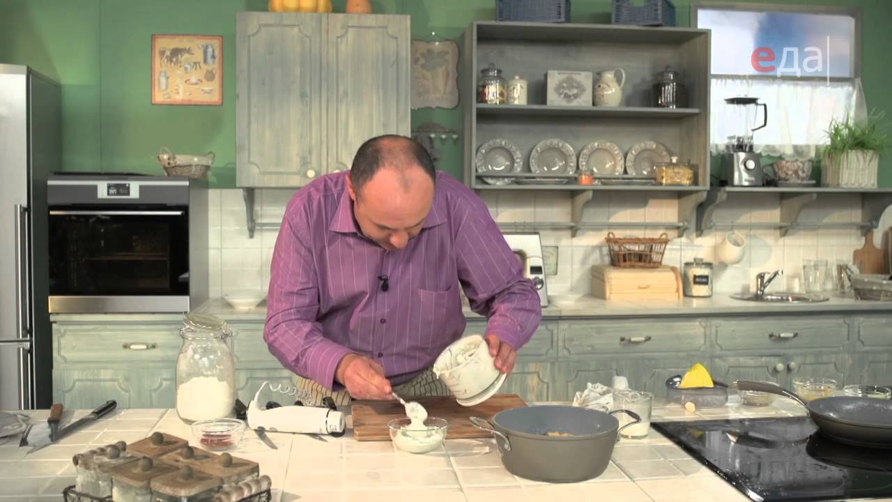 Куриные крылышки с двумя соусами