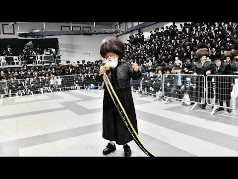שמחת החתונה - נדבורנה – קוסוב ויז'ניץ – האלמין – ערלוי | Nadvorna - Kosov/Viznitz - Erlau - Halmin