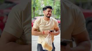 Isko kehte hai apne pairo per kulhadi maarna 😂 | udhaari k paise 😂 #comedy  #funny  #shorts