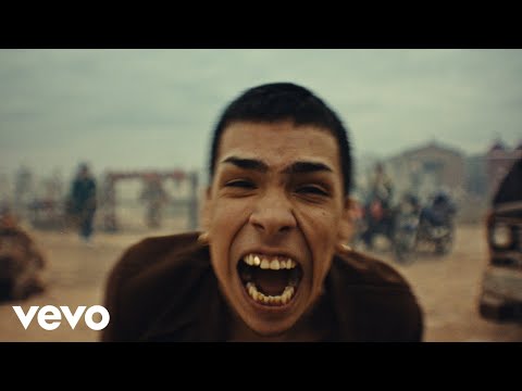 Milo J - Bajo De La Piel (Official Video)