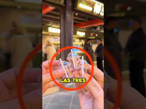 El café gratis de Starbucks está más rico a pequeños tragos! 😍🤣 #shorts