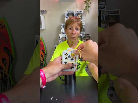 JE FAIS UN TOUR DE MAGIE À MA MÈRE 😂 #magie #magic #humour
