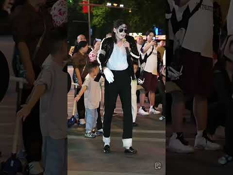 Dancers performing in the street square03 #SuperDancer