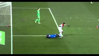 Wallace with disgraceful move vs Lyon Olympique