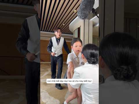 Cô bé thoát khỏi tên bắt cóc đê tiện
