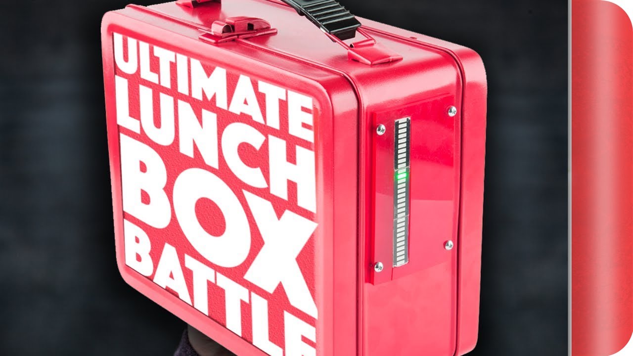 THE ULTIMATE LUNCH BOX BATTLE