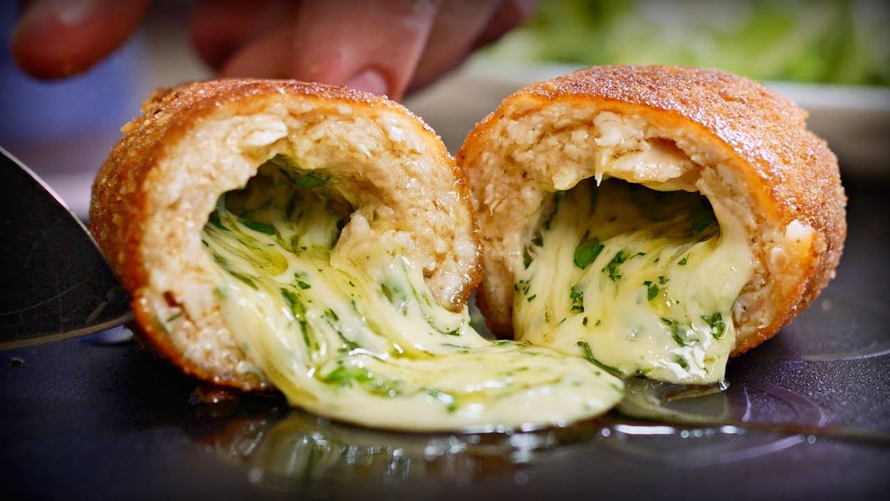 Рецепт Рубленные котлеты с маслом и сыром