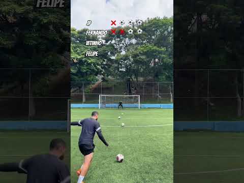 CHUTES EM SEQUรNCIA ๐โฝ๏ธ #futebol #football