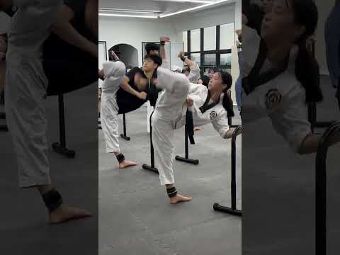 집중!! #ts #tkd #taekwondo #kick #sidekick #practice #training #power #speed #hardwork #learning #yt