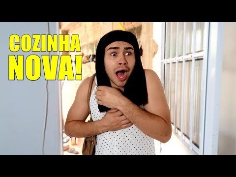 ELA  REFORMOU A COZINHA DE SUA MÃE