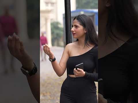Epic reaction 🥰 #oyeitsprank  #love #comedy