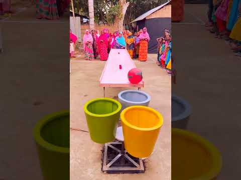 If you throw the ball into the rotating buckets, you will get various necessary prizes
