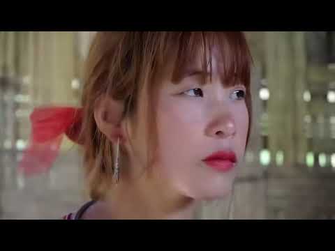 Mas Muas - Truyện | Bản chìm trong mây trắng